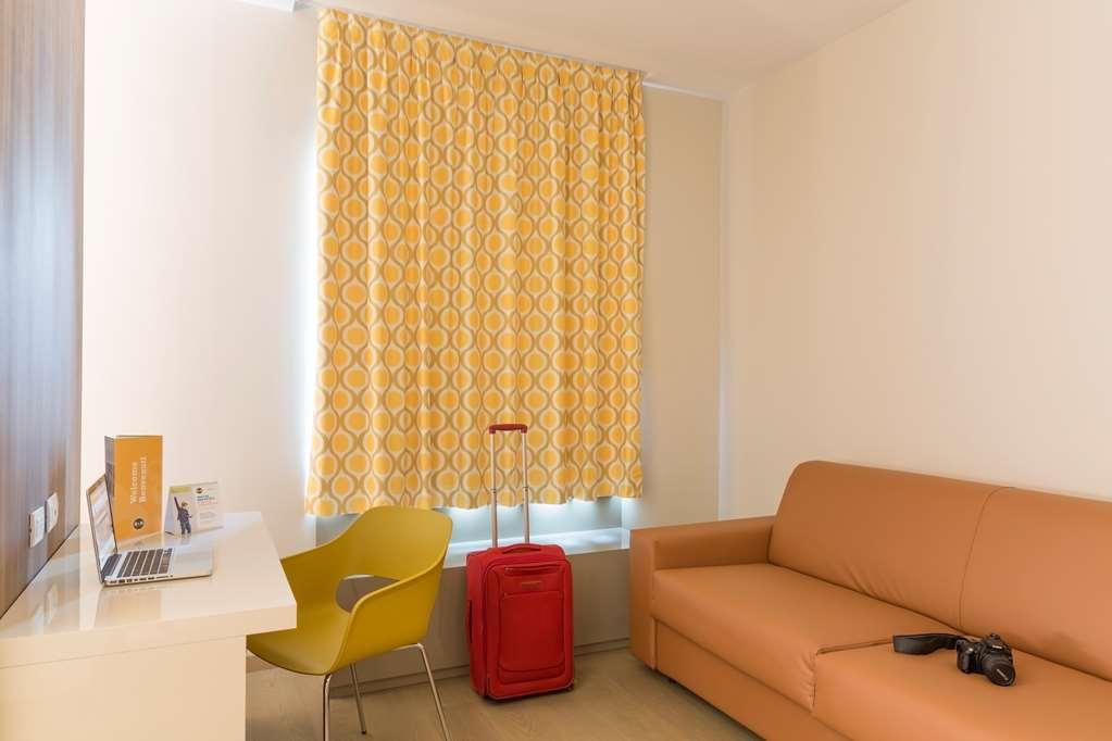 B&B Hotel Milano Central Station Szoba fotó